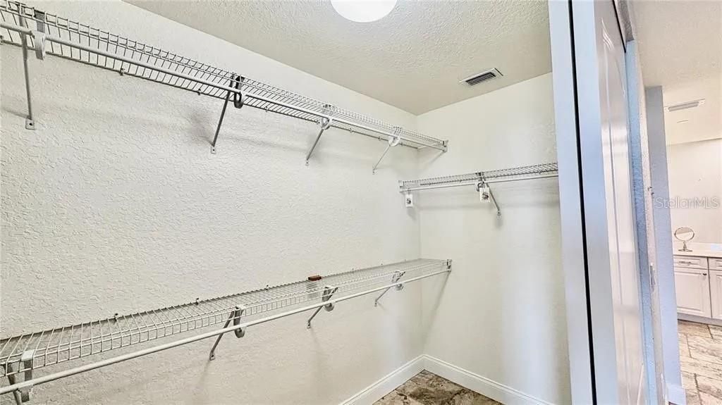 В аренду: $4,300 (3 спален, 3 ванн, 2117 Квадратных фут)