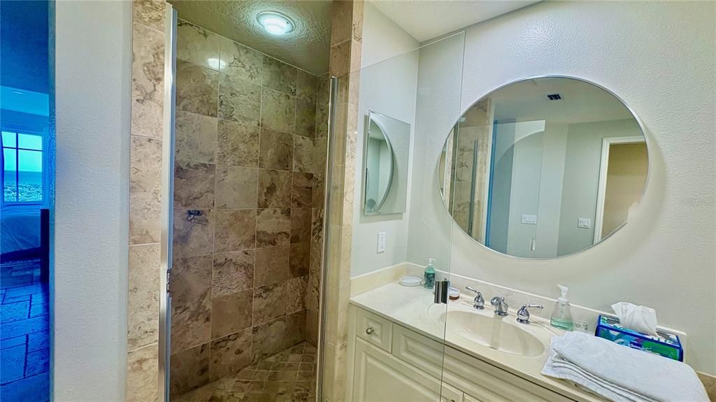 В аренду: $4,300 (3 спален, 3 ванн, 2117 Квадратных фут)