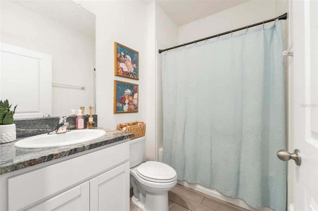 В аренду: $3,200 (5 спален, 3 ванн, 2556 Квадратных фут)