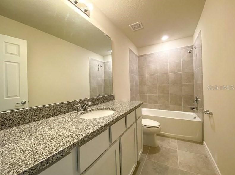 В аренду: $2,499 (4 спален, 2 ванн, 2386 Квадратных фут)