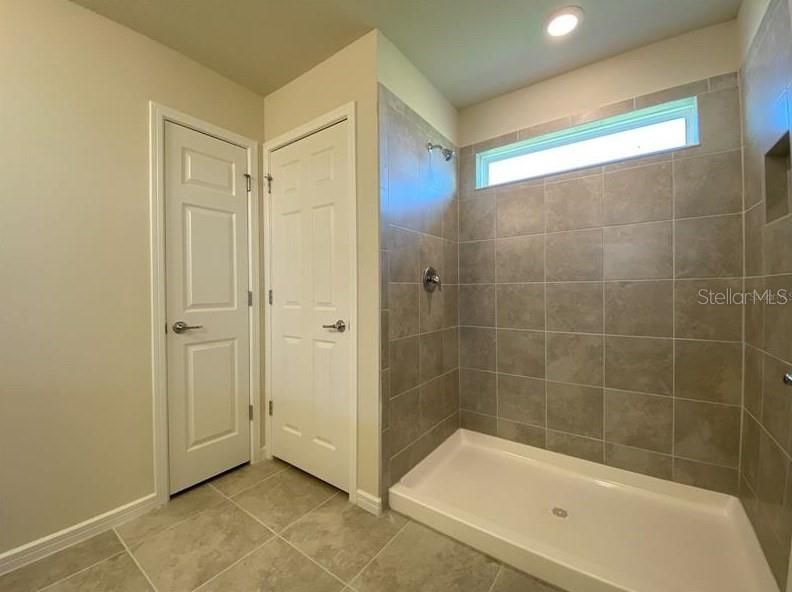 В аренду: $2,499 (4 спален, 2 ванн, 2386 Квадратных фут)