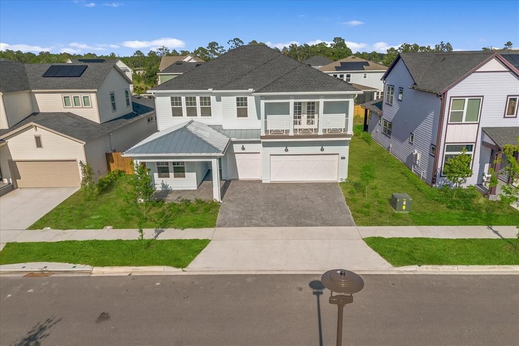 For Sale: $1,200,000 (5 beds, 3 baths, 3287 Square Feet)