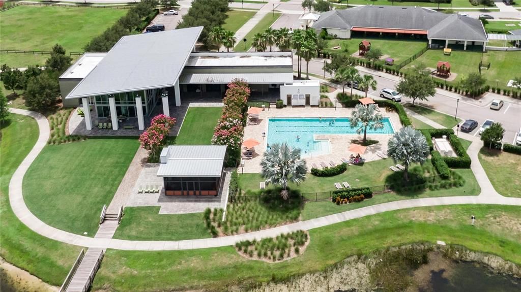 En Venta: $749,000 (4 camas, 3 baños, 2504 Pies cuadrados)