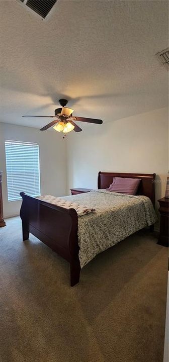 En Venta: $514,900 (4 camas, 3 baños, 3023 Pies cuadrados)