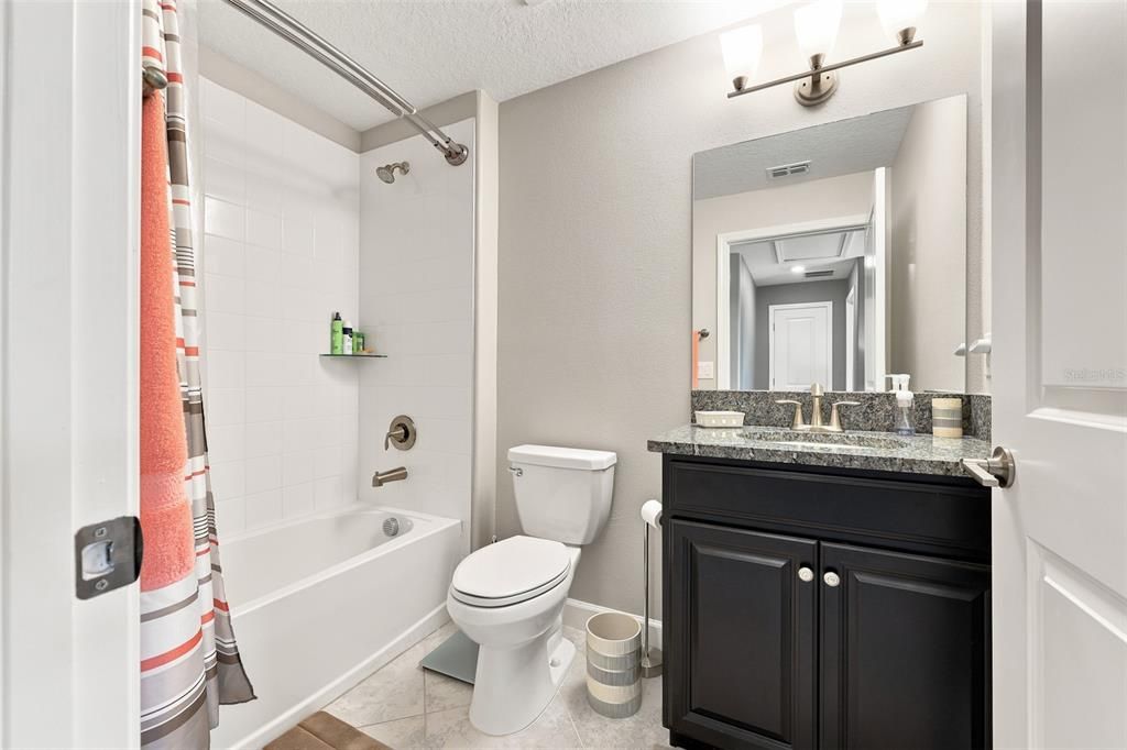For Sale: $289,900 (2 beds, 2 baths, 1713 Square Feet)