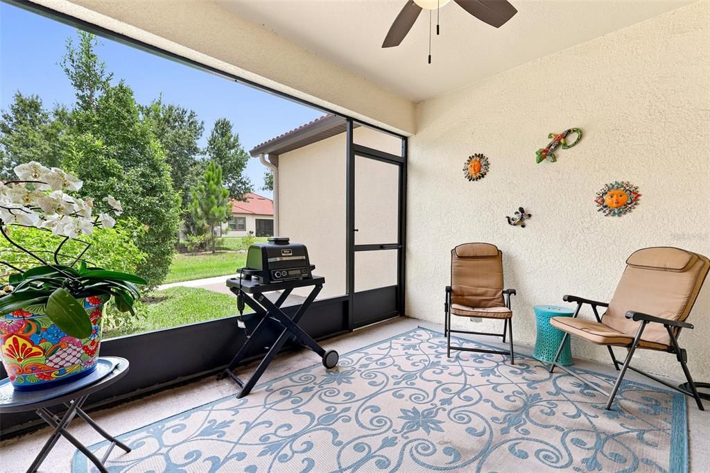 For Sale: $289,900 (2 beds, 2 baths, 1713 Square Feet)