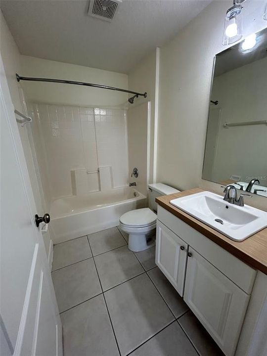 В аренду: $2,500 (3 спален, 3 ванн, 2087 Квадратных фут)
