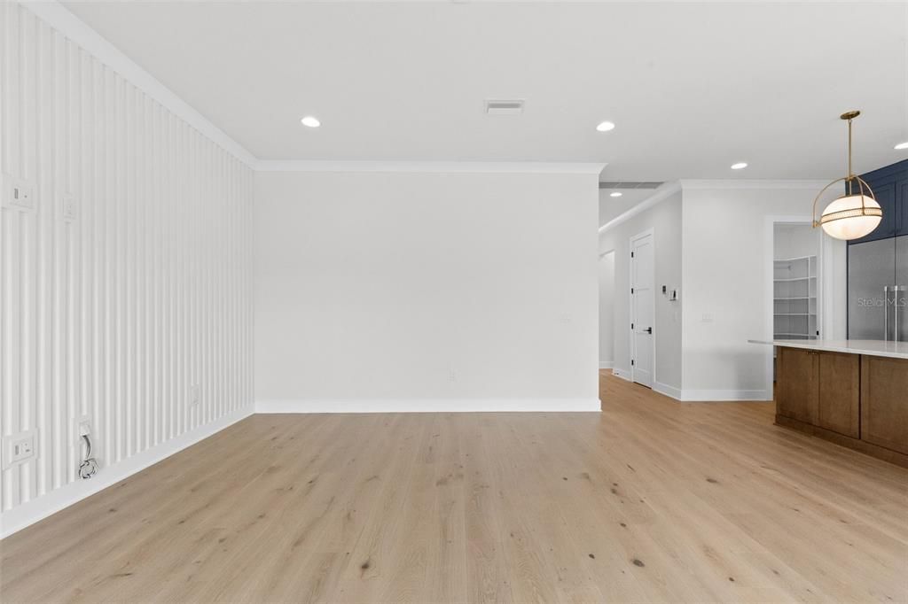 En Venta: $1,749,000 (5 camas, 4 baños, 3200 Pies cuadrados)