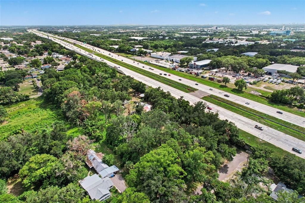 待售: $219,900 (1.36 acres)