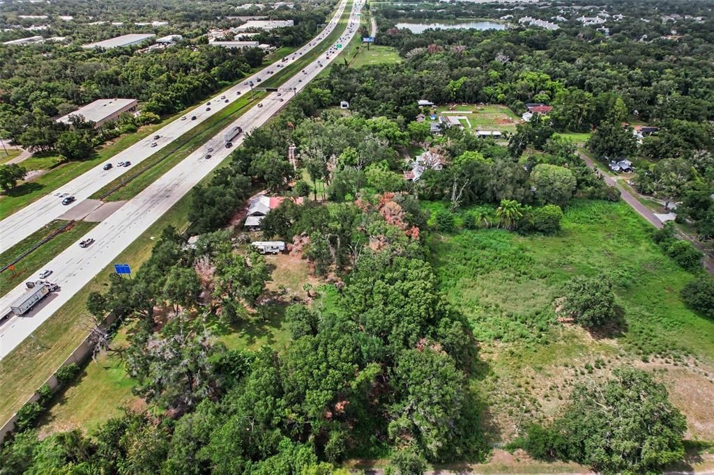待售: $219,900 (1.36 acres)