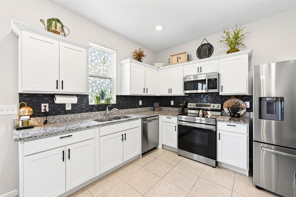 En Venta: $375,000 (3 camas, 2 baños, 1676 Pies cuadrados)