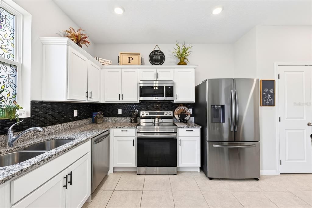 En Venta: $375,000 (3 camas, 2 baños, 1676 Pies cuadrados)