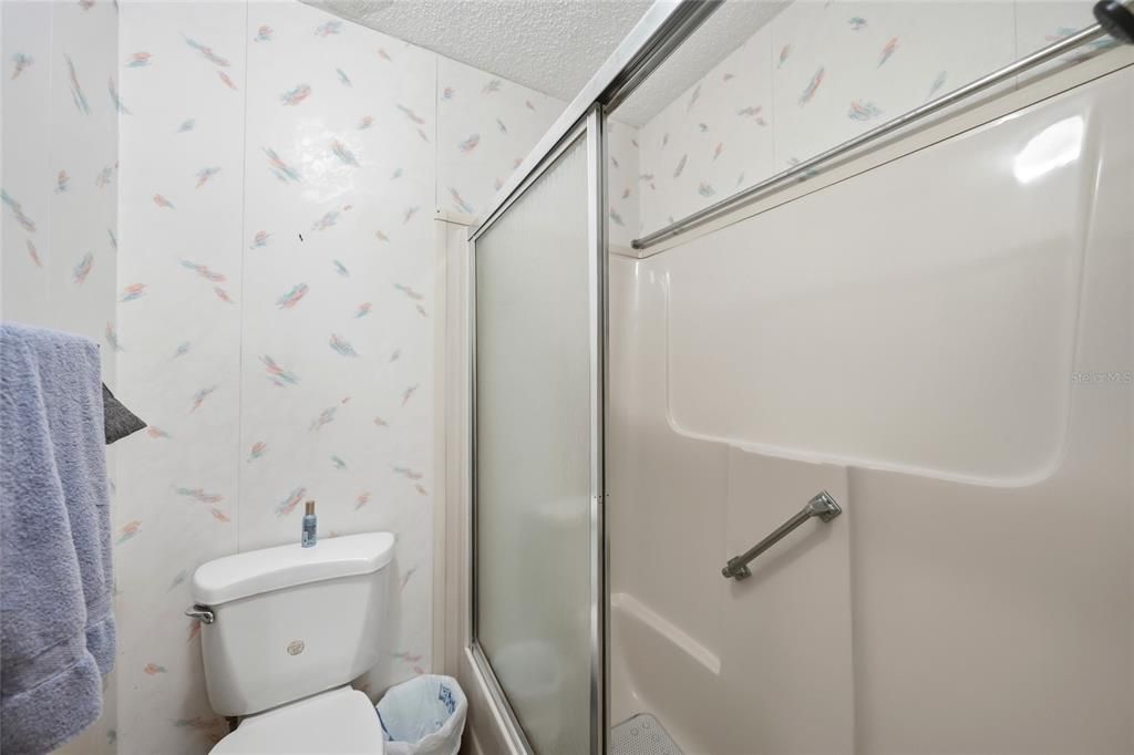 На продажу: $219,900 (2 спален, 2 ванн, 1481 Квадратных фут)