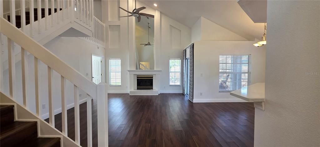 For Rent: $2,500 (3 beds, 2 baths, 1832 Square Feet)