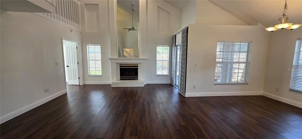For Rent: $2,500 (3 beds, 2 baths, 1832 Square Feet)