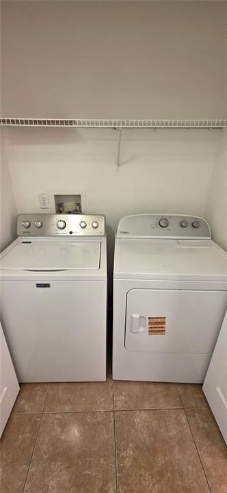 For Rent: $2,500 (3 beds, 2 baths, 1832 Square Feet)