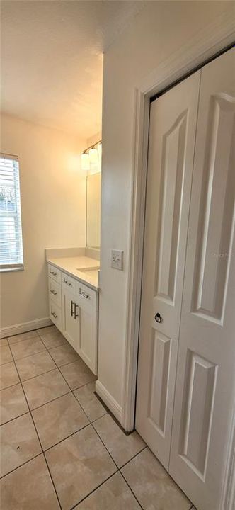 For Rent: $2,500 (3 beds, 2 baths, 1832 Square Feet)
