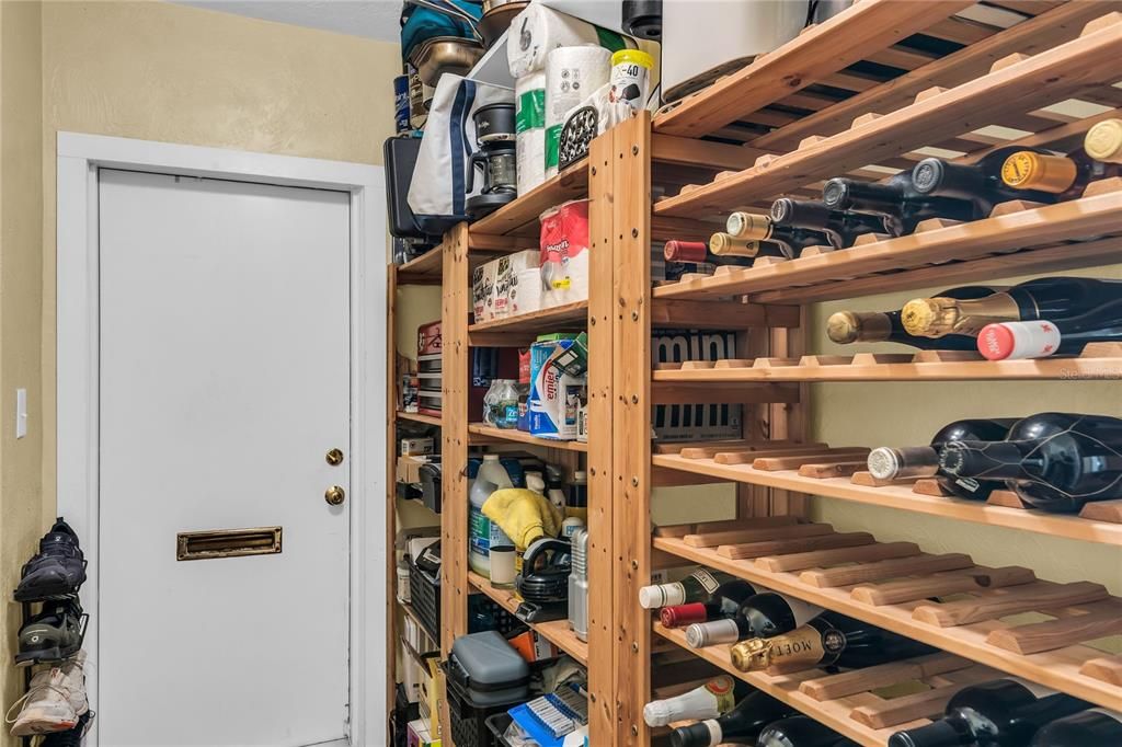 На продажу: $625,000 (2 спален, 1 ванн, 1555 Квадратных фут)