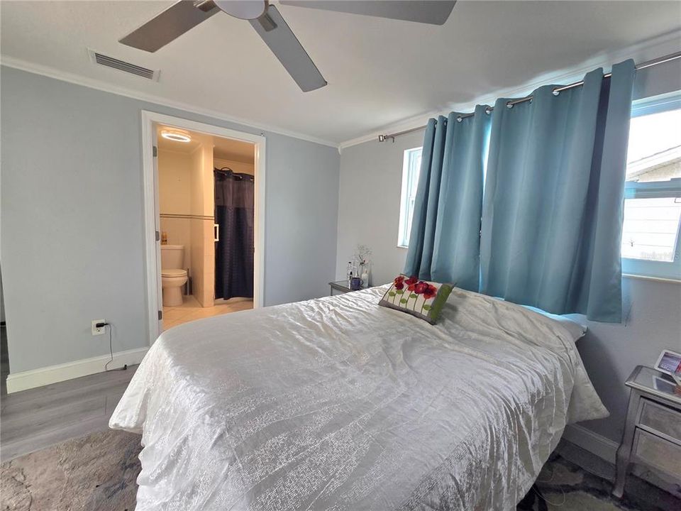 En Venta: $389,999 (3 camas, 2 baños, 1712 Pies cuadrados)