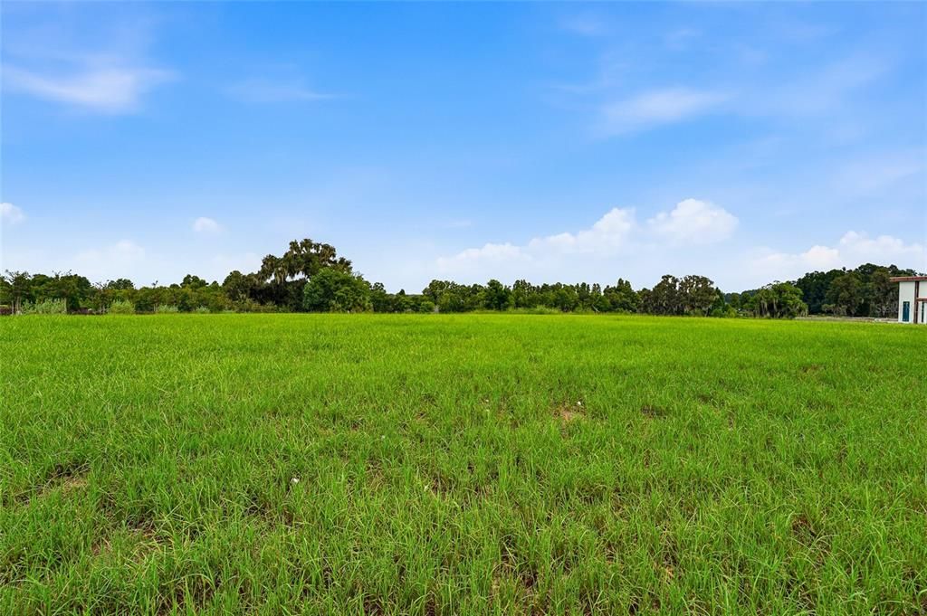 For Sale: $950,000 (1.54 acres)
