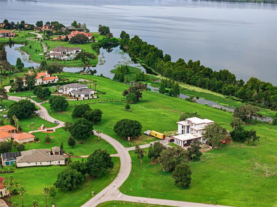For Sale: $950,000 (1.54 acres)