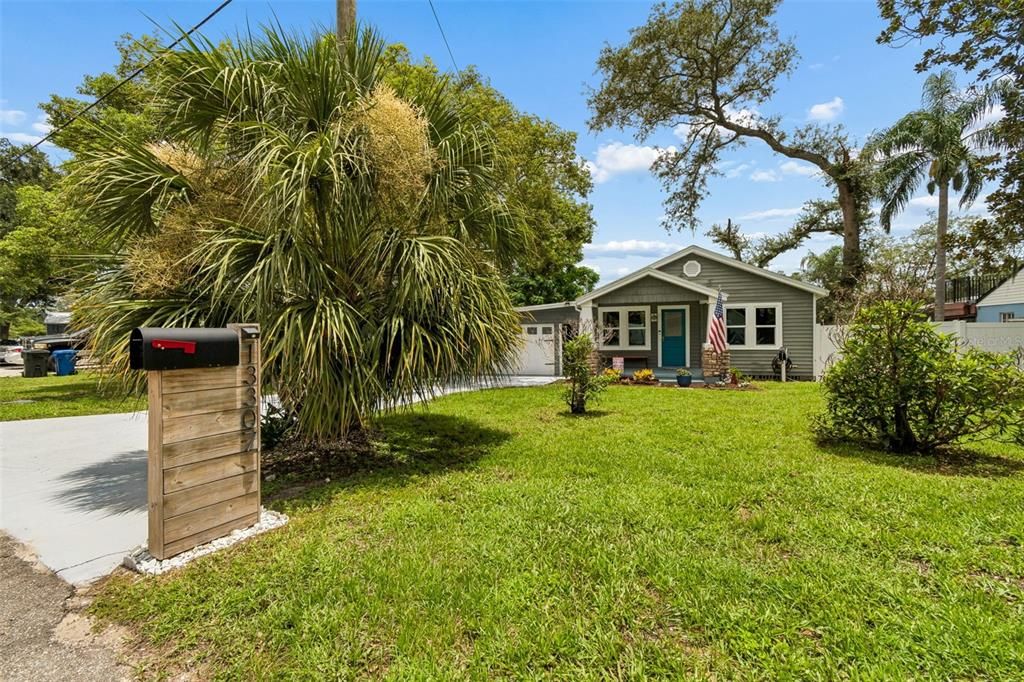 Activo con contrato: $422,000 (3 camas, 2 baños, 1176 Pies cuadrados)