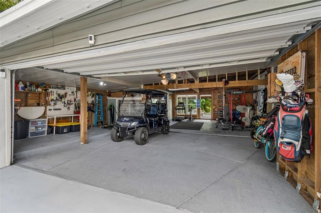Activo con contrato: $422,000 (3 camas, 2 baños, 1176 Pies cuadrados)