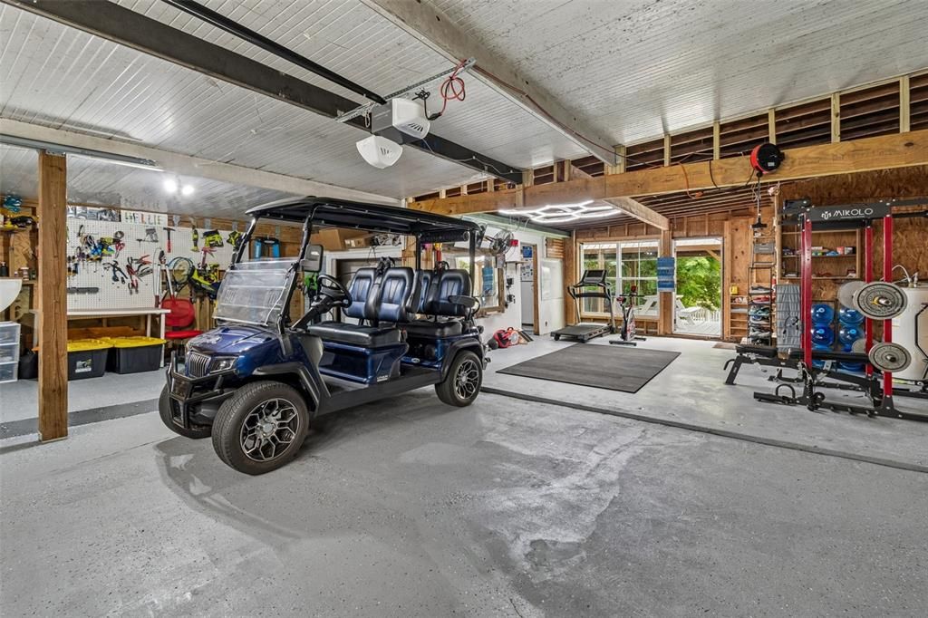 Activo con contrato: $422,000 (3 camas, 2 baños, 1176 Pies cuadrados)