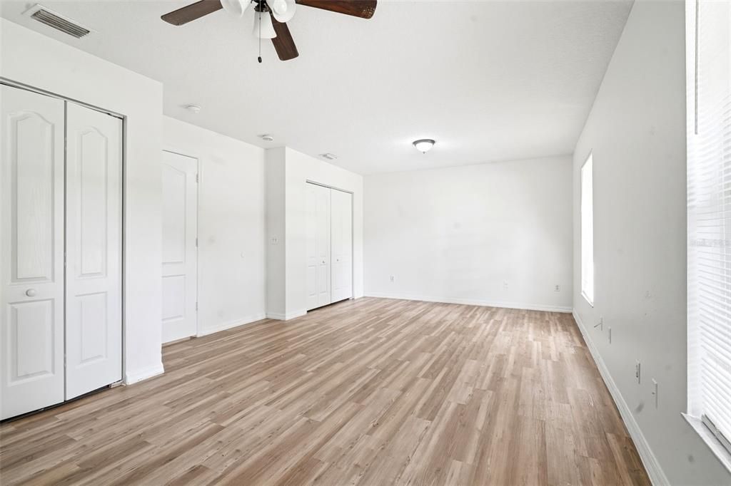 En Venta: $319,900 (3 camas, 2 baños, 1617 Pies cuadrados)