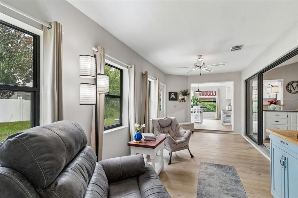 En Venta: $629,900 (3 camas, 2 baños, 2046 Pies cuadrados)