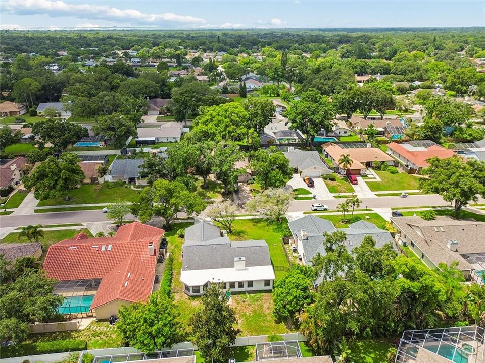 На продажу: $629,900 (3 спален, 2 ванн, 2046 Квадратных фут)