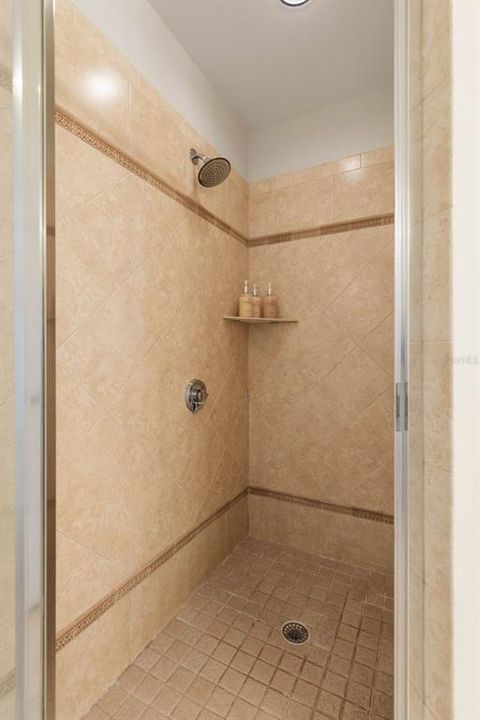 На продажу: $475,000 (2 спален, 2 ванн, 1351 Квадратных фут)