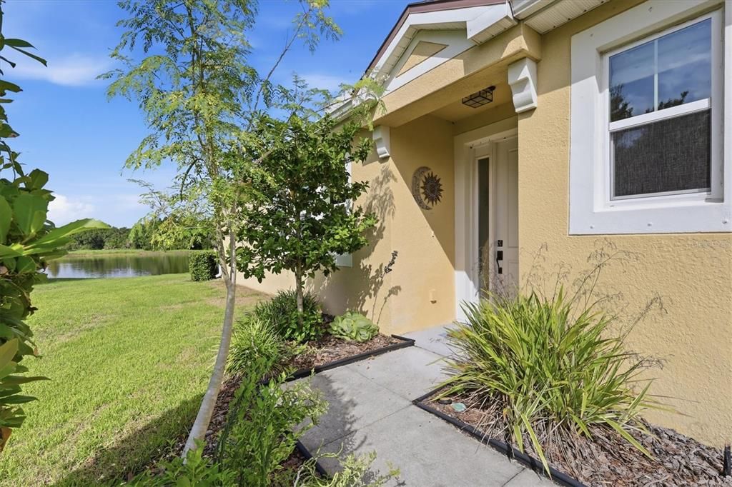 For Sale: $399,000 (3 beds, 3 baths, 1728 Square Feet)