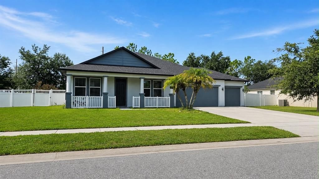 For Sale: $525,000 (4 beds, 2 baths, 2153 Square Feet)