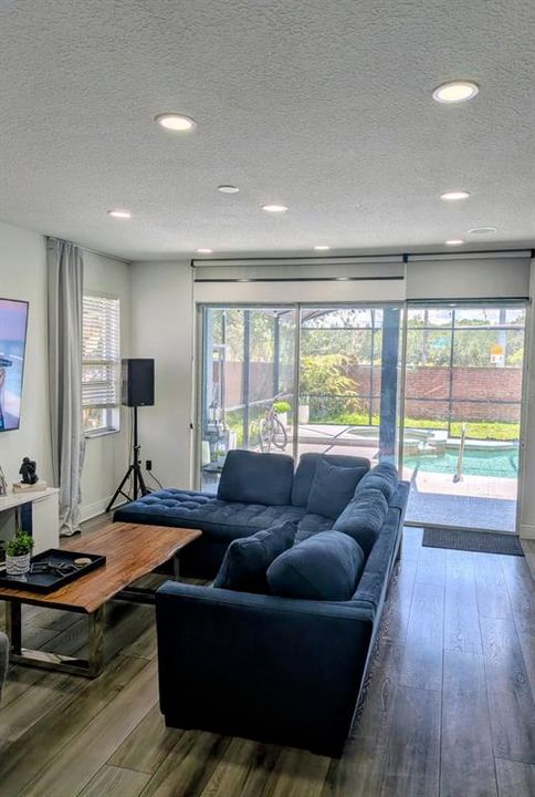 For Sale: $525,000 (4 beds, 2 baths, 2153 Square Feet)