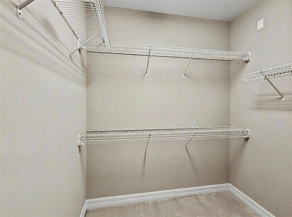 En Renta: $2,950 (3 camas, 3 baños, 2394 Pies cuadrados)