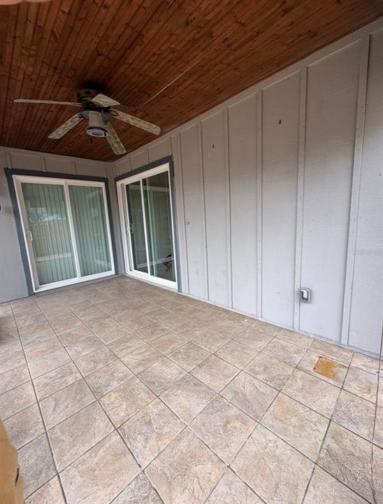 En Venta: $285,000 (3 camas, 2 baños, 1350 Pies cuadrados)