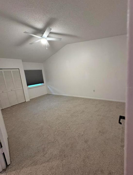 En Venta: $285,000 (3 camas, 2 baños, 1350 Pies cuadrados)