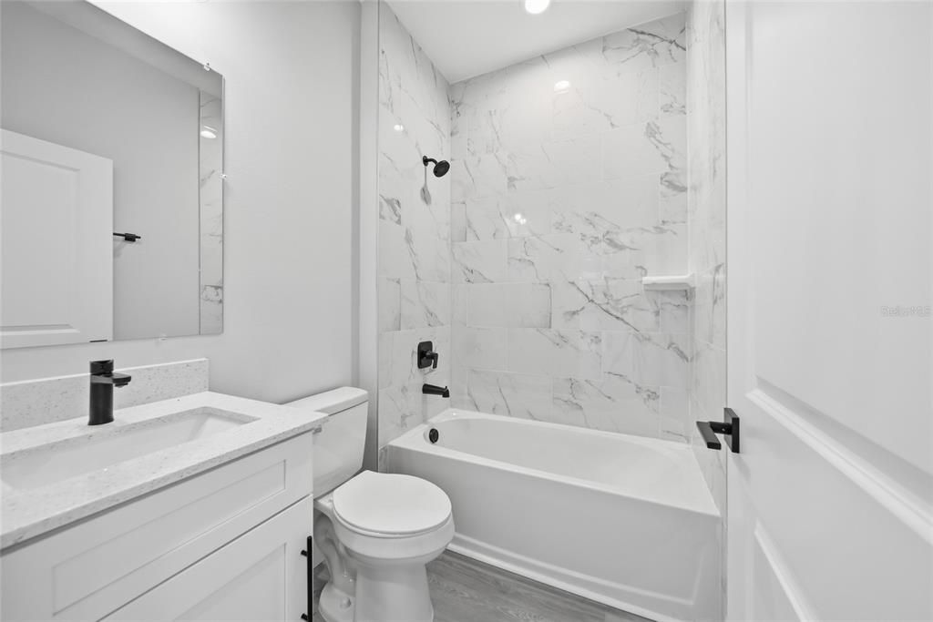 В аренду: $2,500 (4 спален, 2 ванн, 1636 Квадратных фут)
