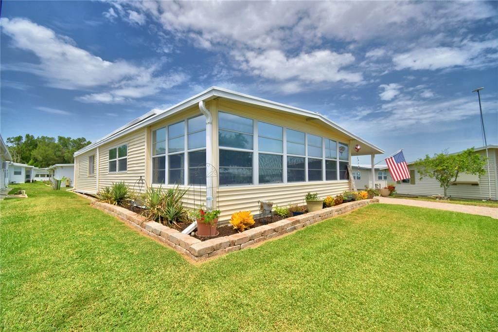 For Sale: $135,000 (2 beds, 2 baths, 1152 Square Feet)