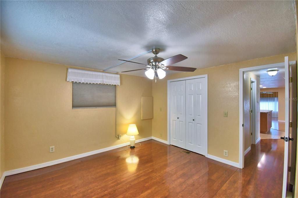 For Sale: $135,000 (2 beds, 2 baths, 1152 Square Feet)