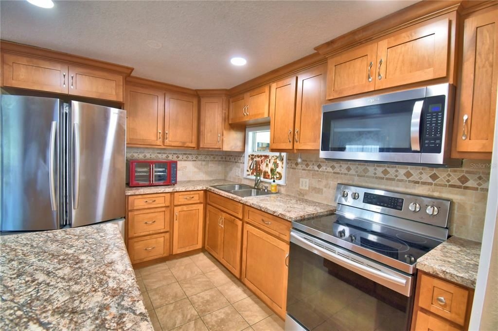 For Sale: $135,000 (2 beds, 2 baths, 1152 Square Feet)