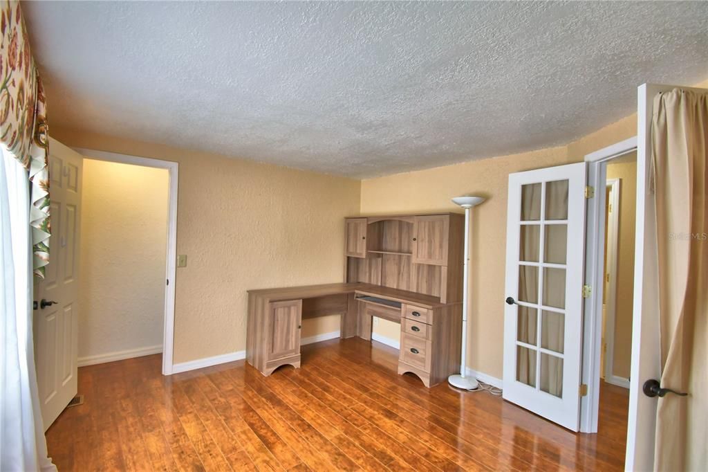 For Sale: $135,000 (2 beds, 2 baths, 1152 Square Feet)