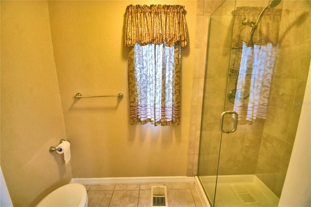 For Sale: $135,000 (2 beds, 2 baths, 1152 Square Feet)