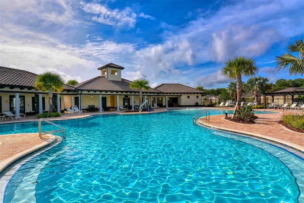 For Sale: $589,000 (4 beds, 3 baths, 2820 Square Feet)