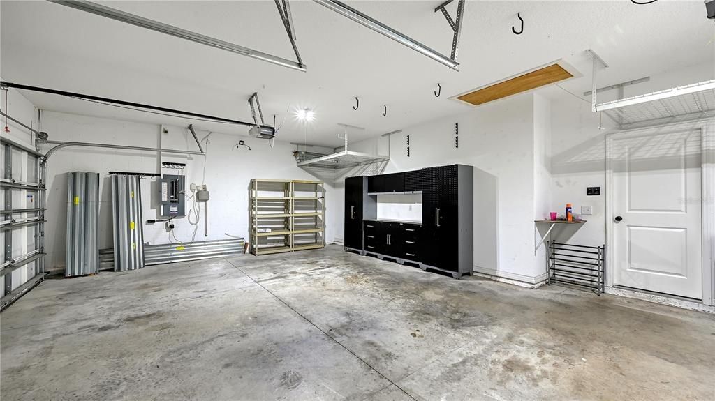 For Sale: $589,000 (4 beds, 3 baths, 2820 Square Feet)