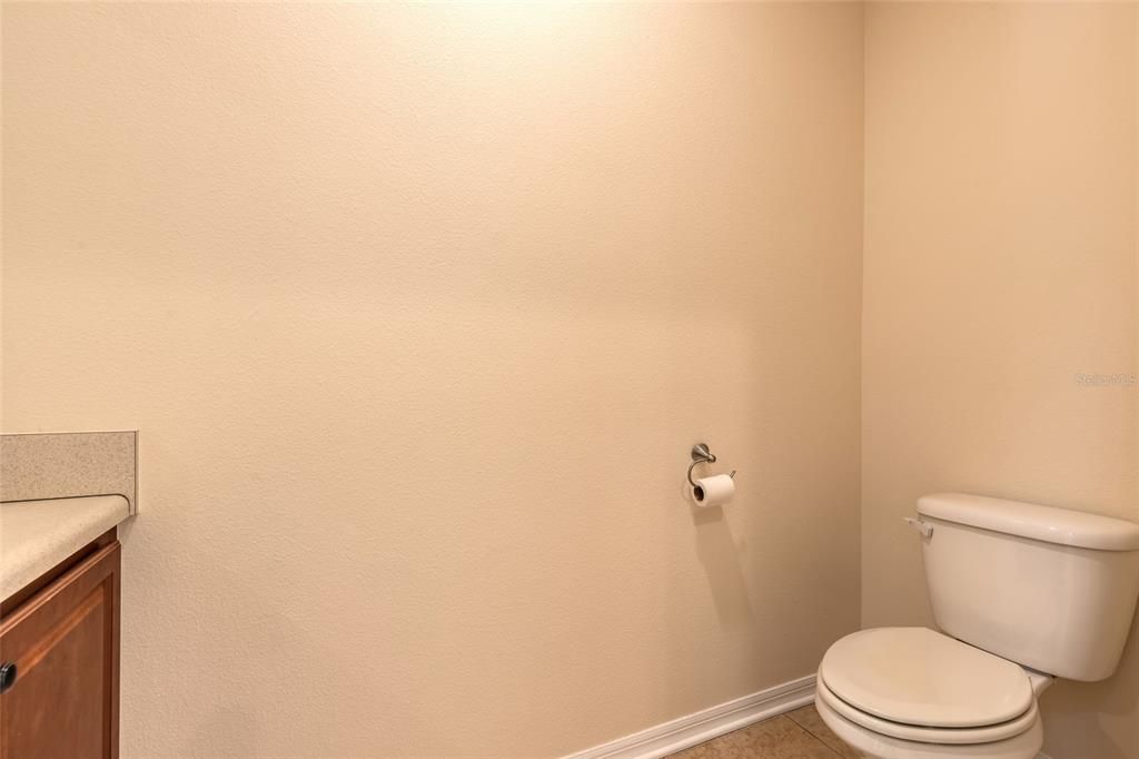 For Sale: $418,400 (5 beds, 3 baths, 3152 Square Feet)