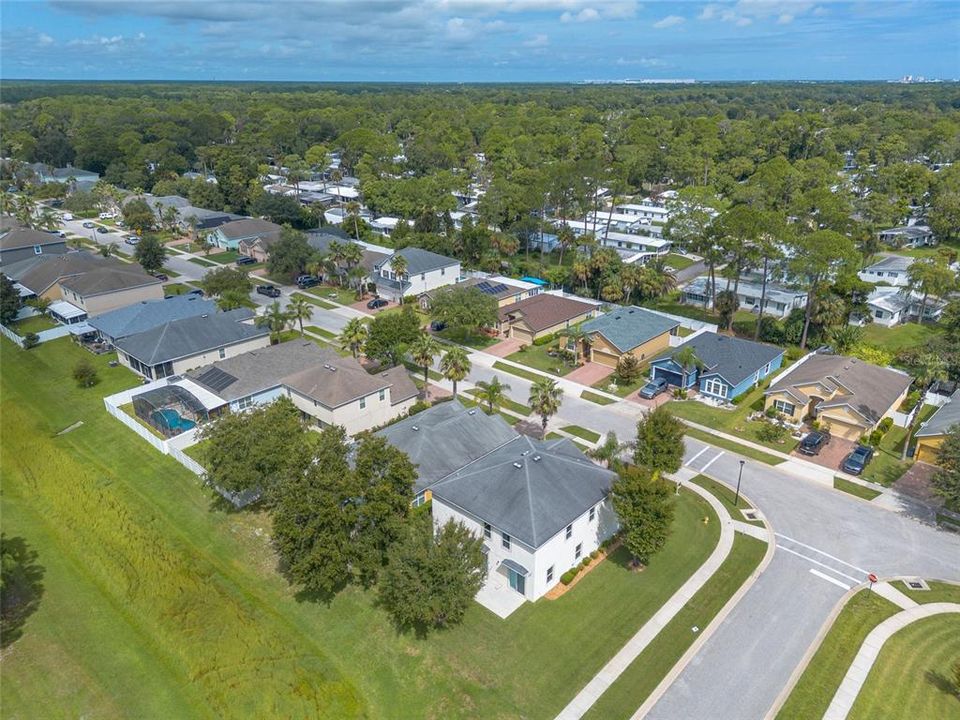For Sale: $418,400 (5 beds, 3 baths, 3152 Square Feet)