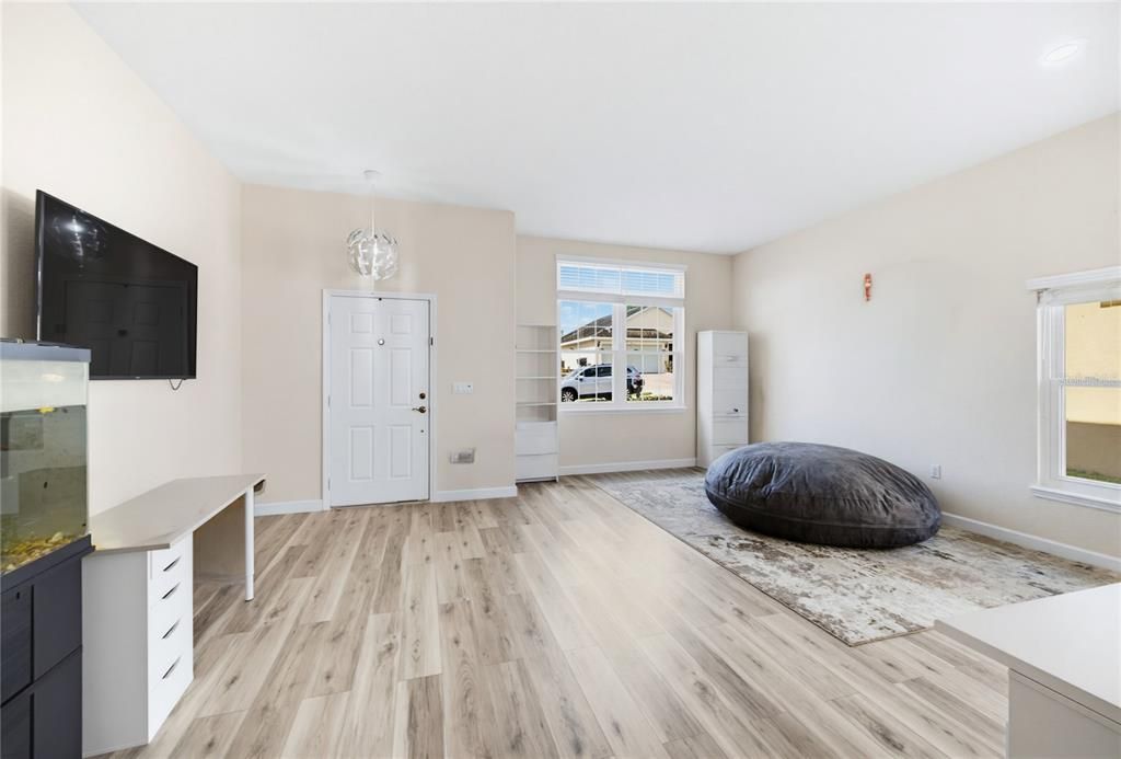В аренду: $3,200 (5 спален, 3 ванн, 2494 Квадратных фут)