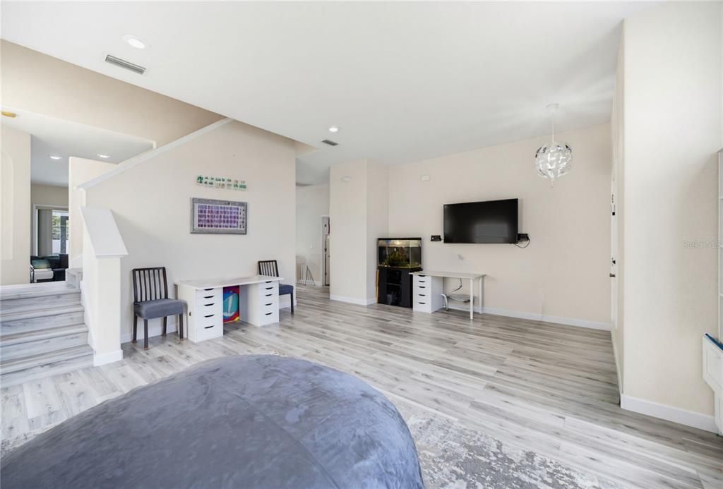 В аренду: $3,200 (5 спален, 3 ванн, 2494 Квадратных фут)